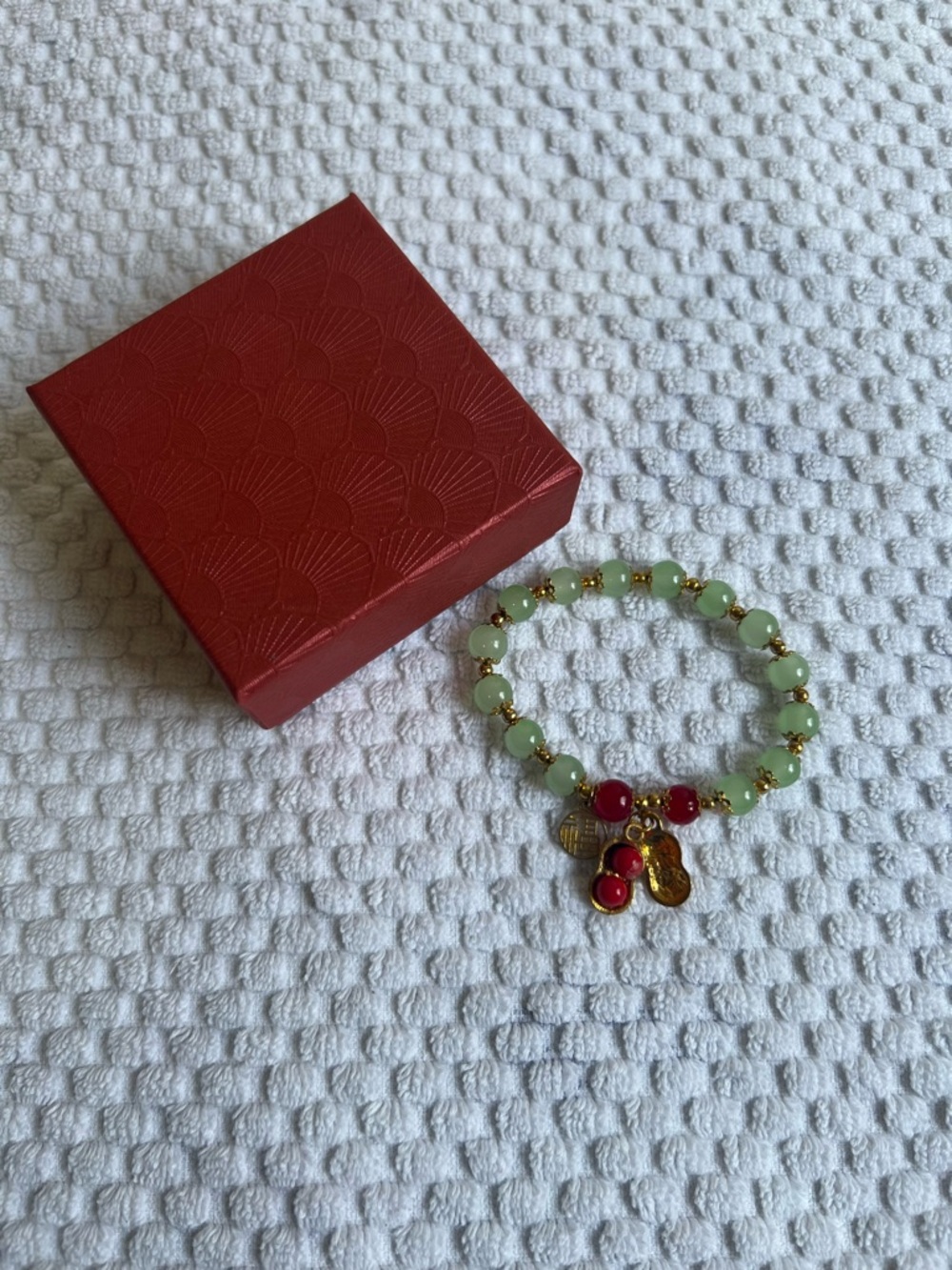 Green and Red Jade Bead Bracelet with Gold Peanut Charm - Picture 3 of 3